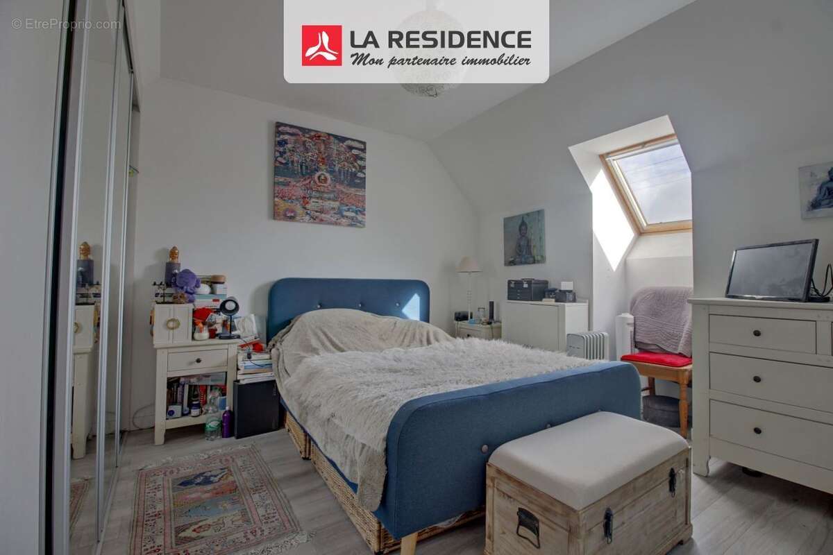 Maison à SARTROUVILLE