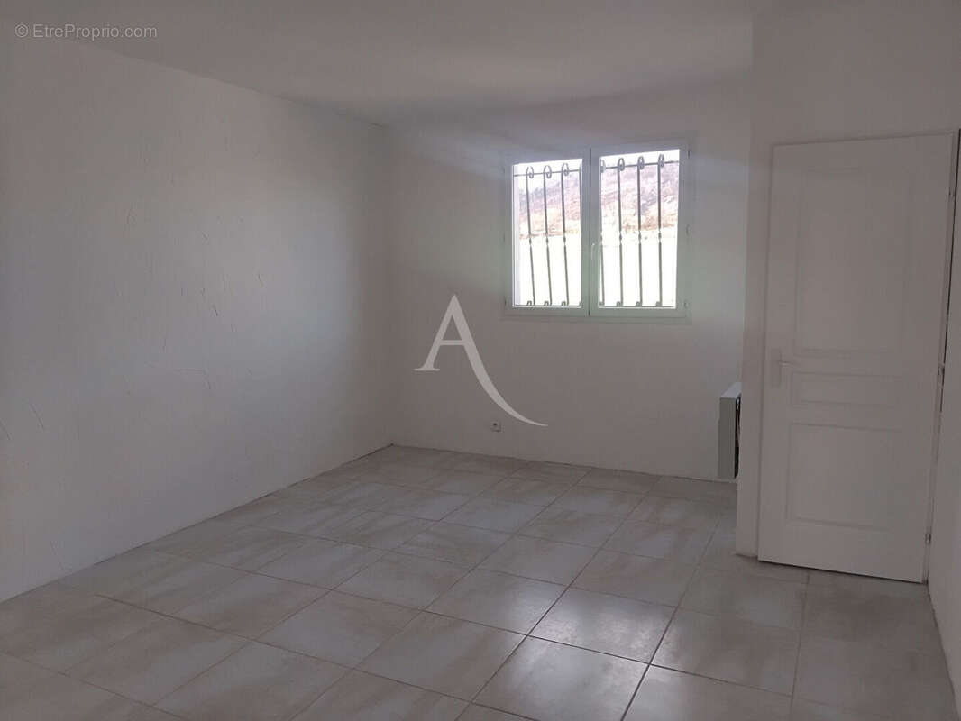 Maison à TOURNISSAN