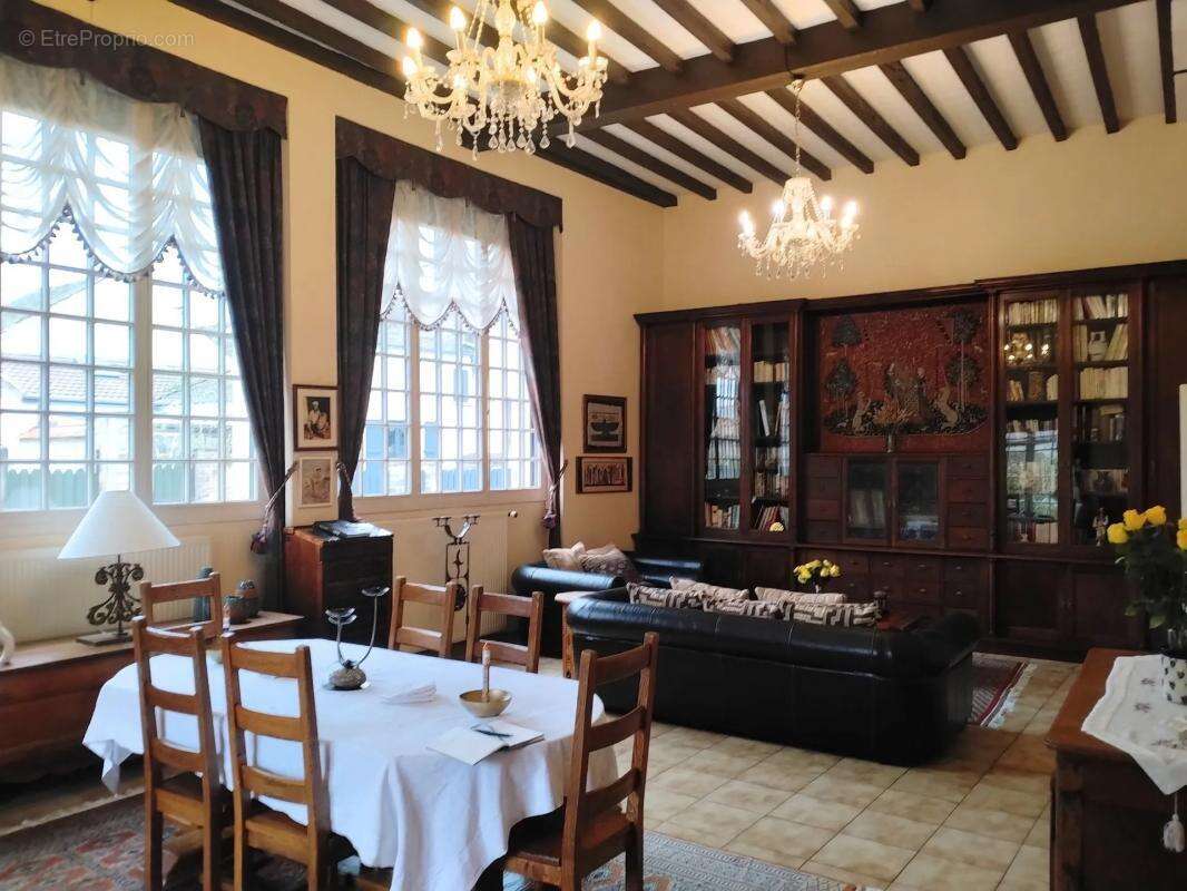 Maison à CHARTRETTES