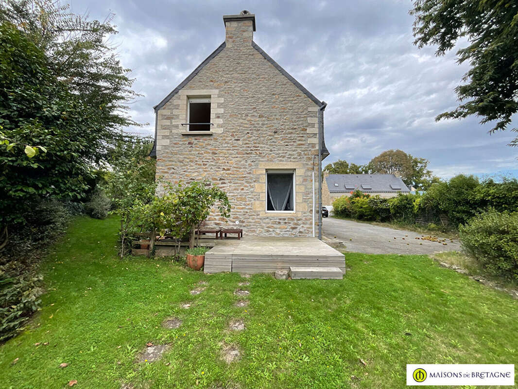 Maison à CAUDAN