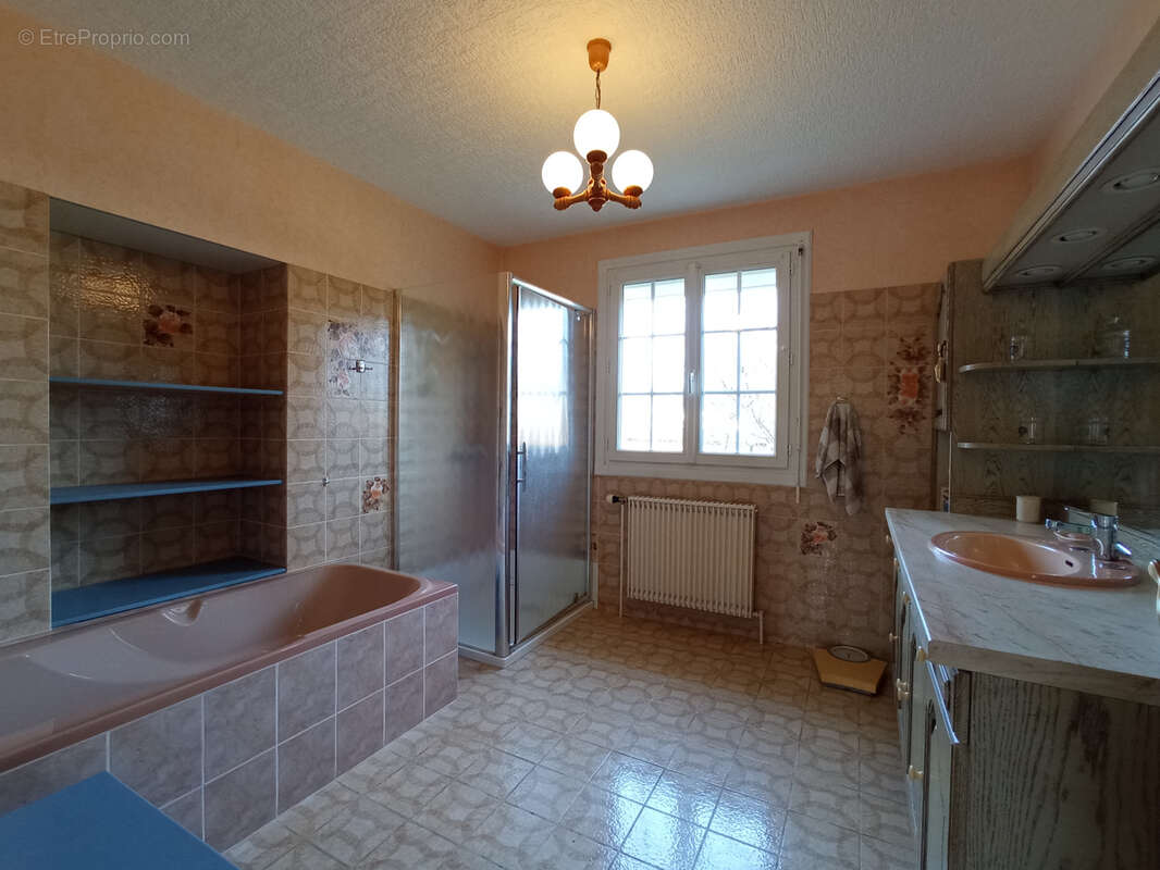 Maison à LE NEUBOURG