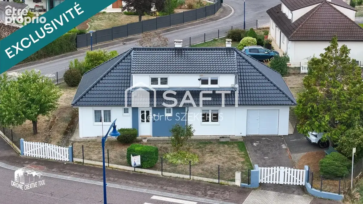 Photo 1 - Maison à ENNERY