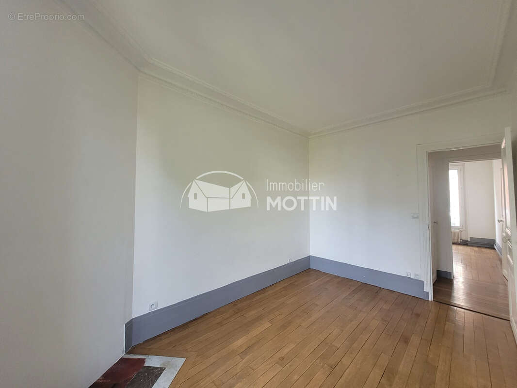 Appartement à VITRY-SUR-SEINE