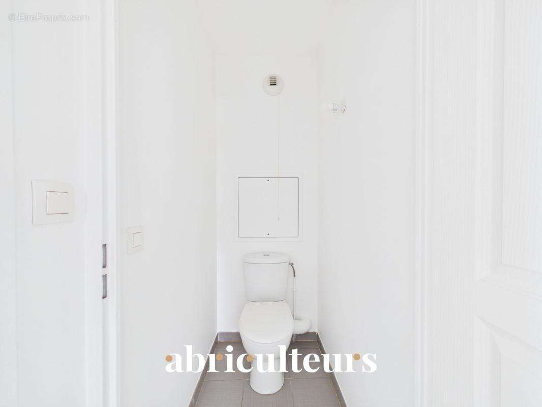Appartement T2 de caractère au sein d’une ancienne Grange Dîmière en vente à Survilliers (95470) - photo 11