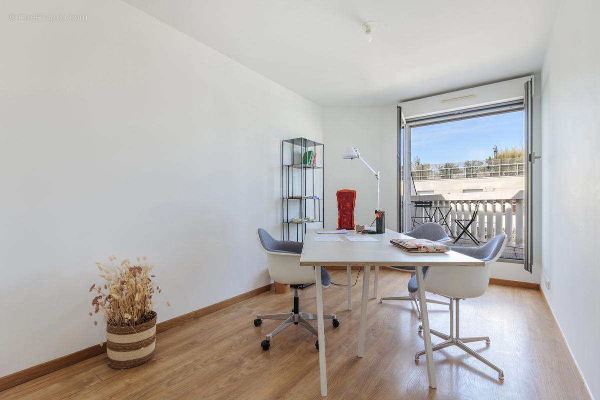T4_B61_Marjolin Square_Levallois - photo 9