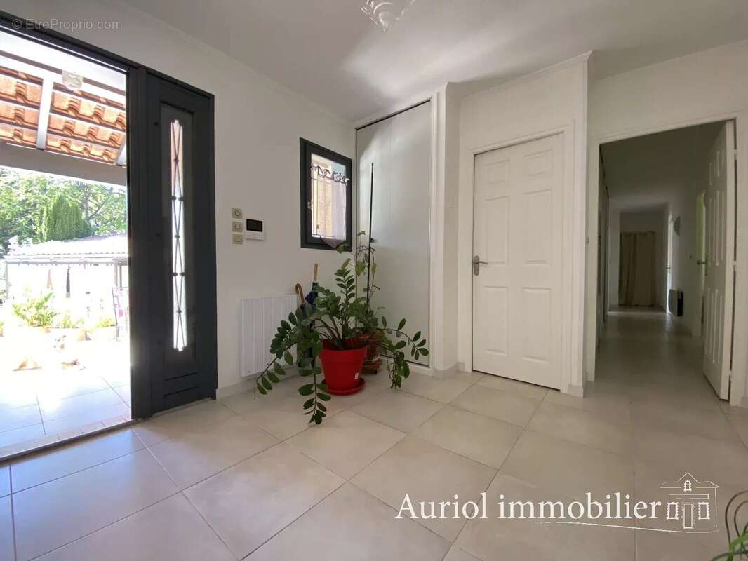 Maison à AURIOL