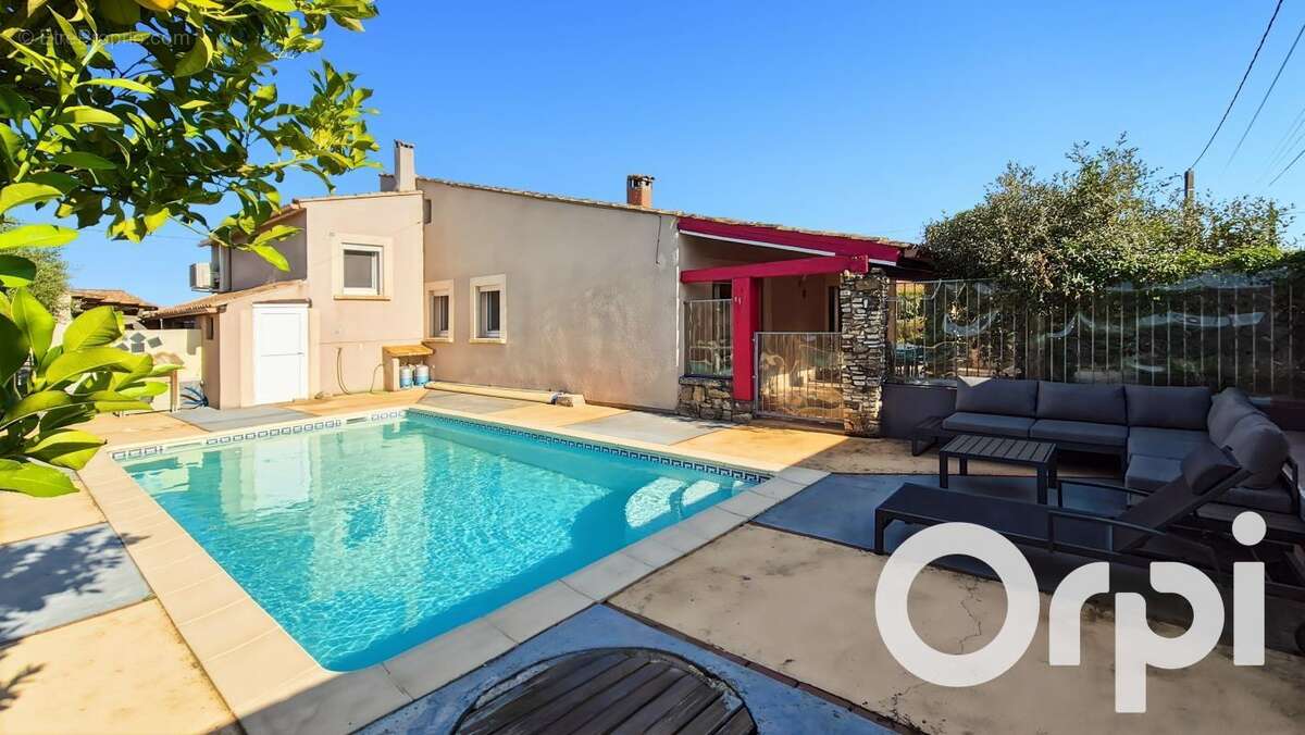 Maison à PONT-SAINT-ESPRIT