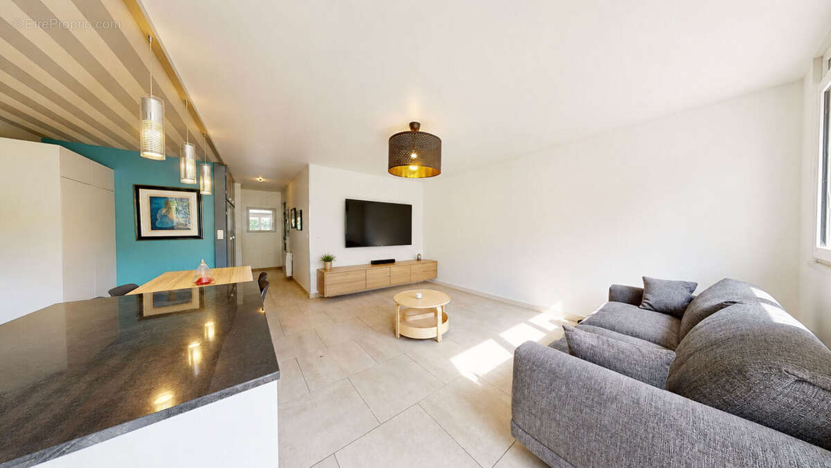 Appartement à PONTAULT-COMBAULT