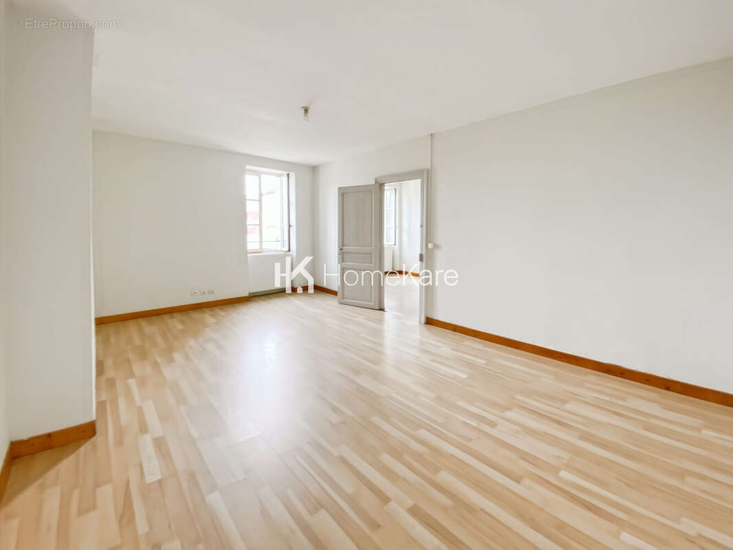 Maison à GIRONDE-SUR-DROPT