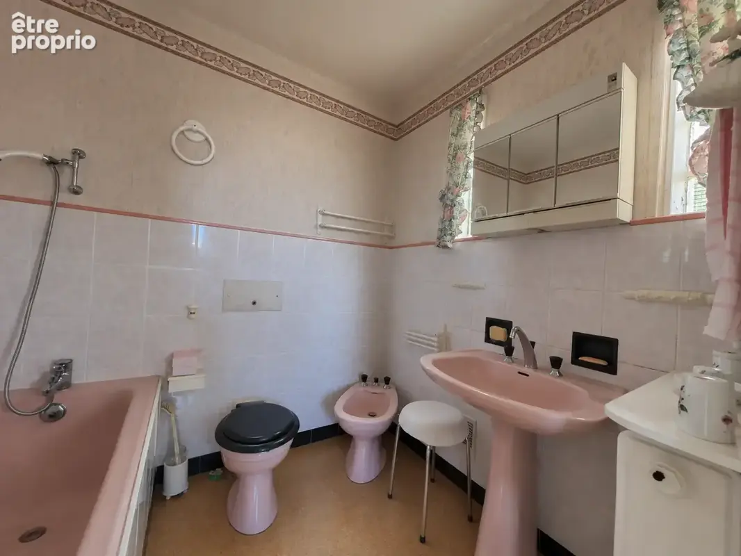 T153 - maison familiale 190 m2 à rénover   506 m2 de terrain   sous-sol total   villebon-sur-yvette - photo 14