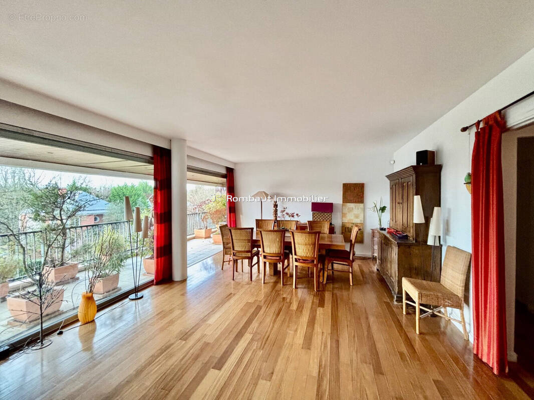 Appartement à VAUCRESSON