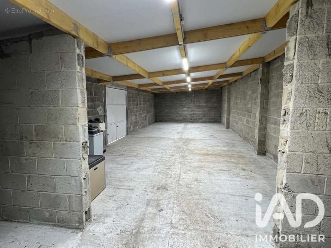 Parking 477 m² à Douchy-Les-Mines  - photo 5