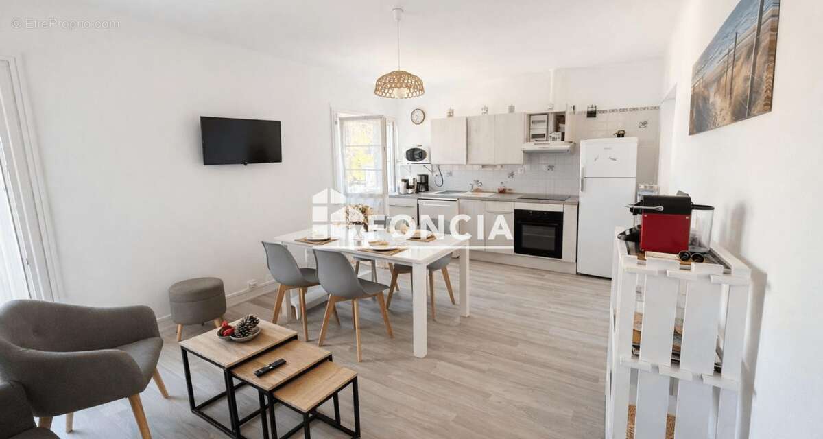 Appartement à MESCHERS-SUR-GIRONDE