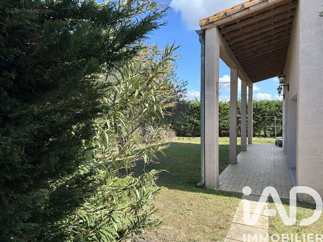 Photo 8 - Maison à PUICHERIC