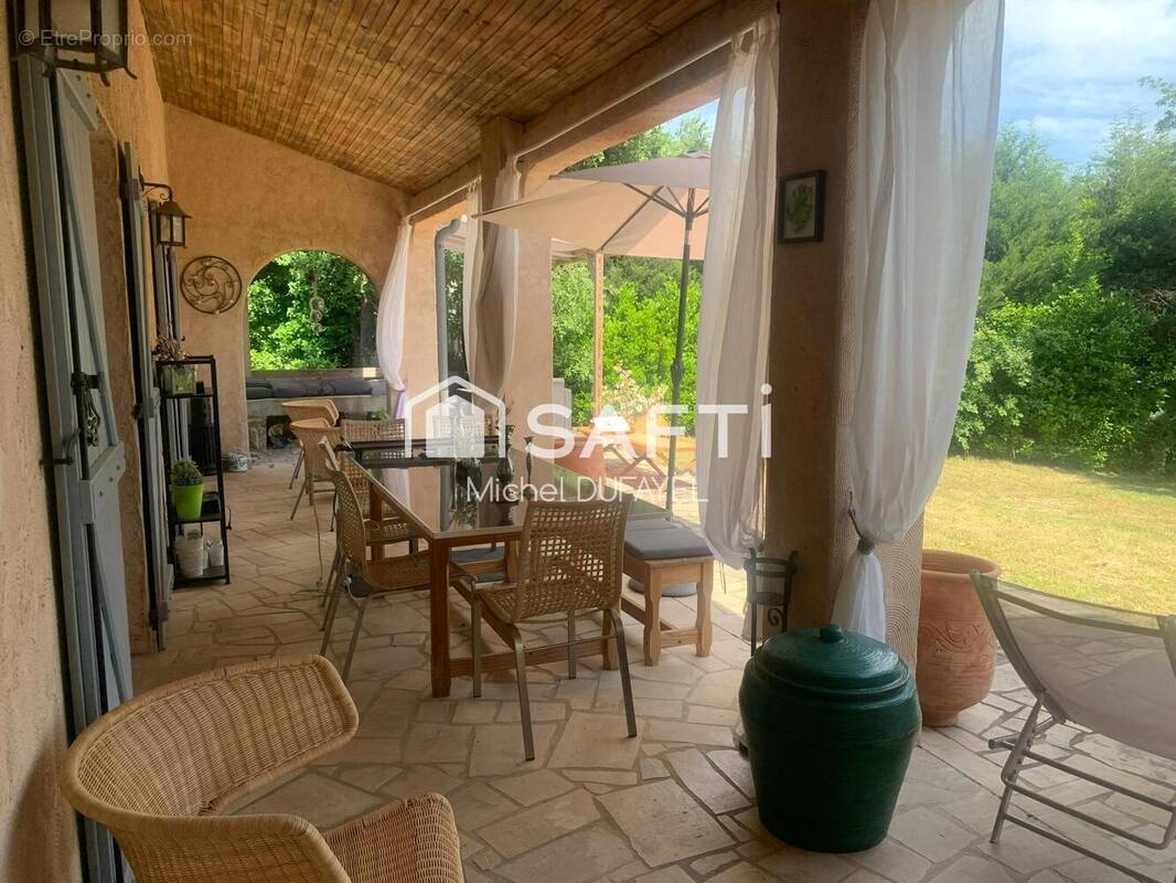 Photo 1 - Maison à BAGNOLS-EN-FORET