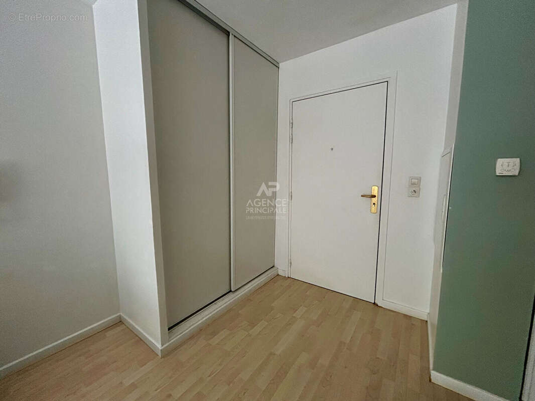 Appartement Carrieres Sous Poissy 2 pièce(s) 44 m2 - photo 9