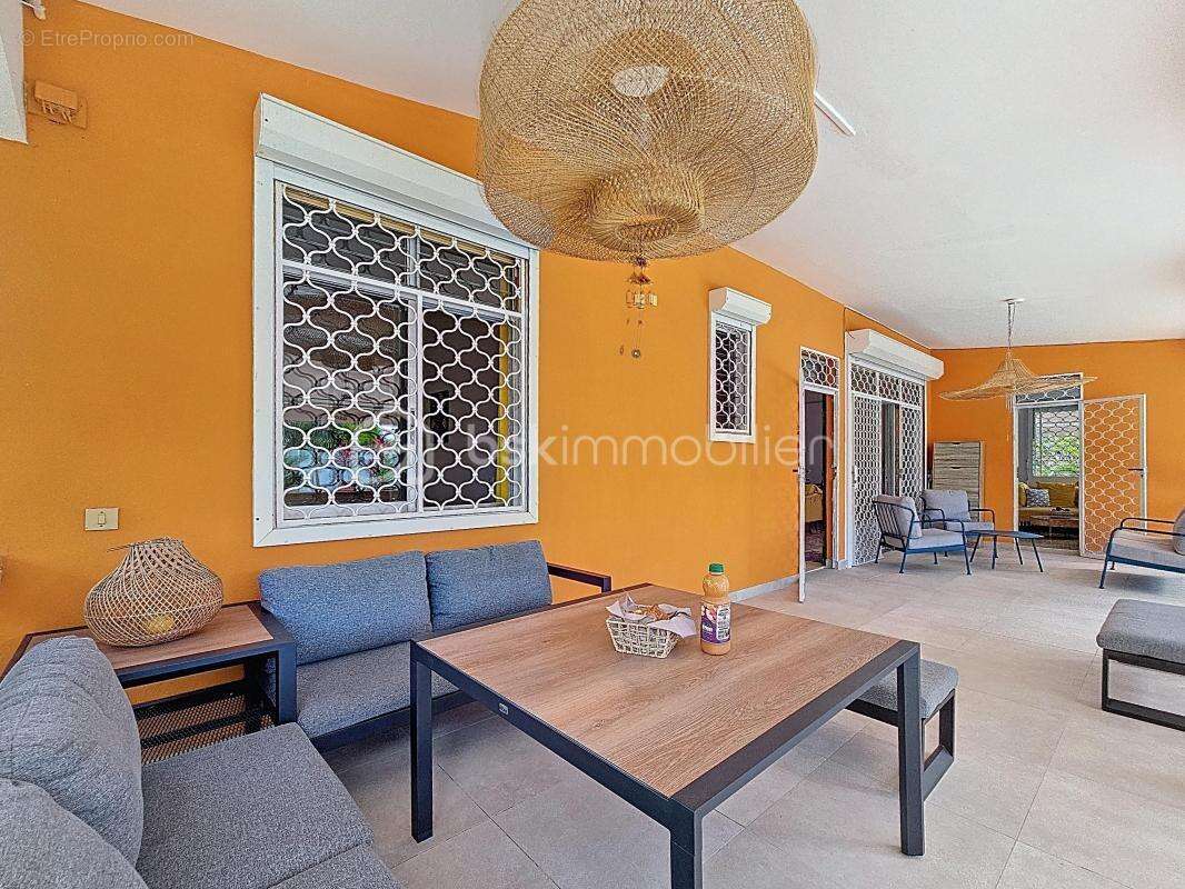 Maison à SAINT-FRANCOIS