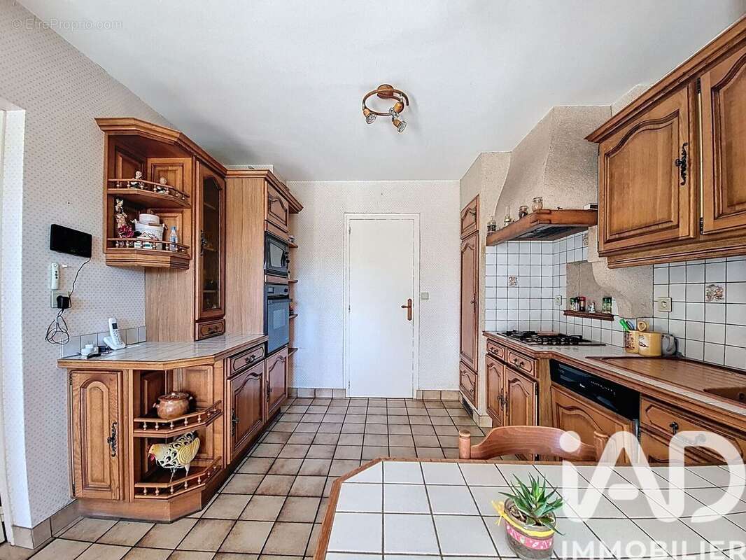 Photo 6 - Maison à CERNUSSON