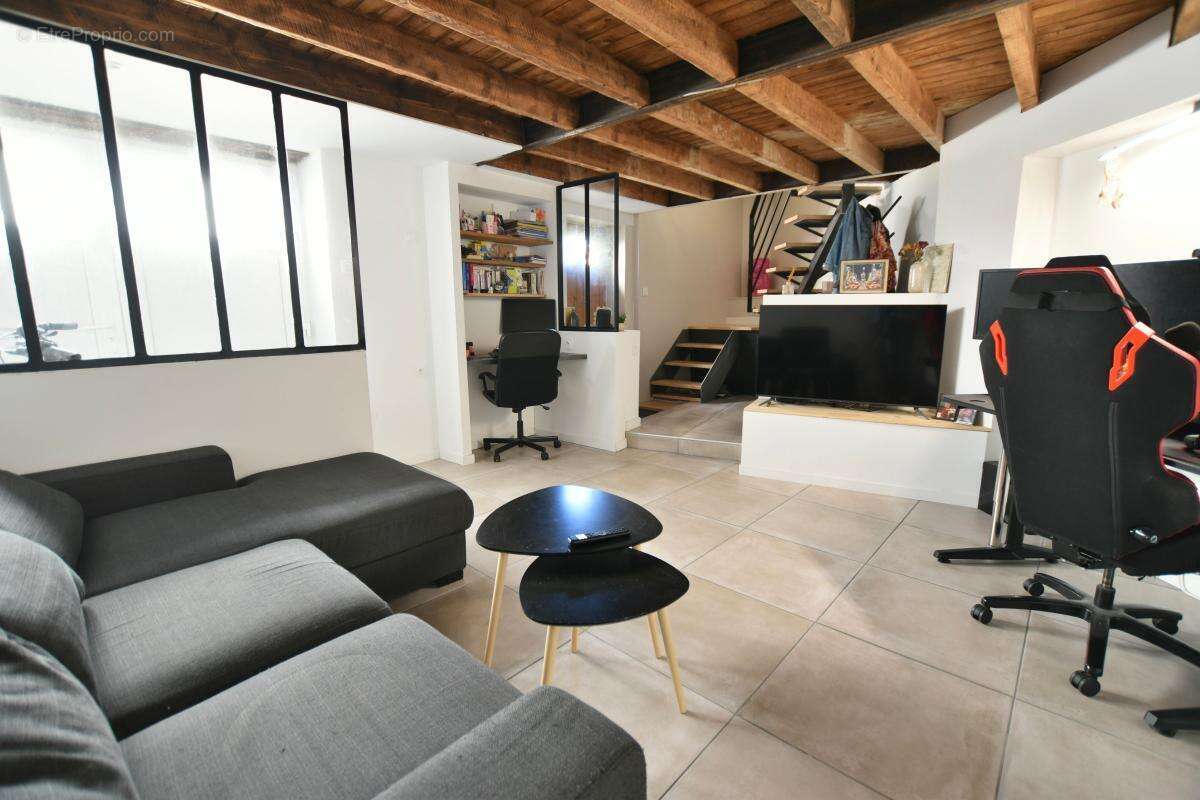 Appartement à FRANCHEVILLE