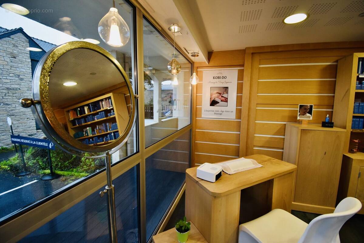 Commerce à LA TRINITE-SUR-MER