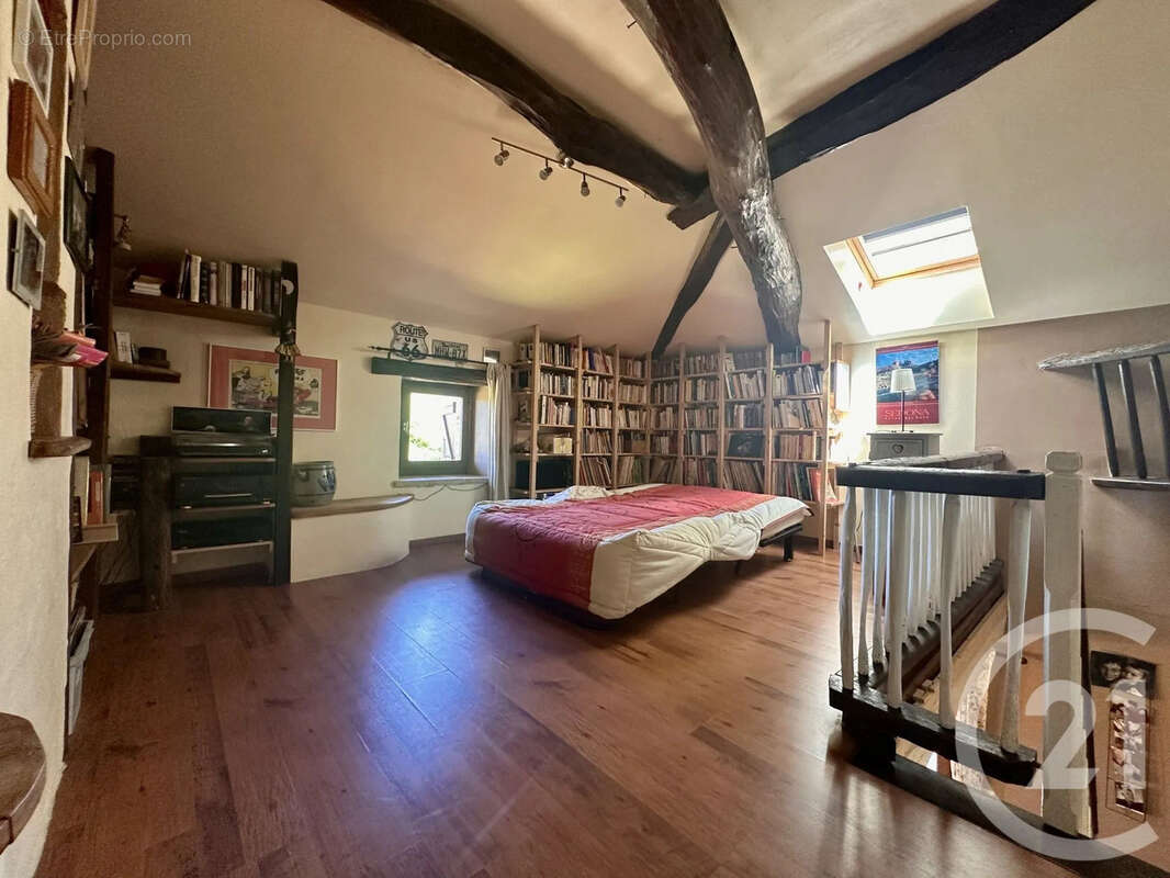 Maison à MONTGAILLARD