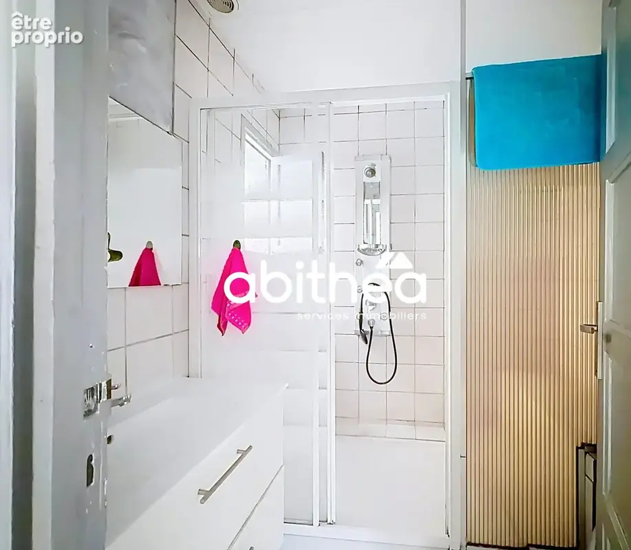 Plain pied de 70m2 en centre ville avec garage et jardin - photo 9