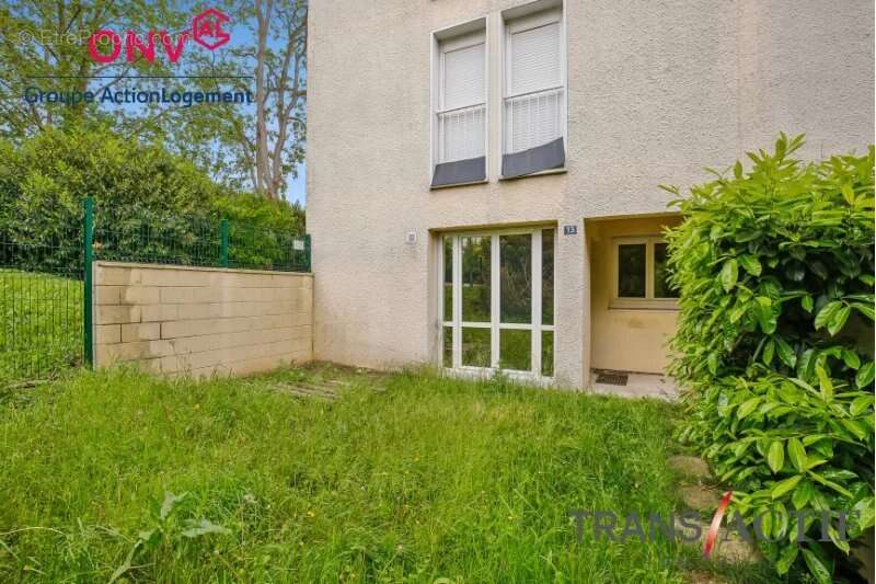 Appartement à JOUY-LE-MOUTIER