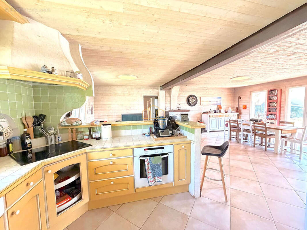 Maison T5 avec piscine et jardin à vendre à Gujan-Mestras - photo 8