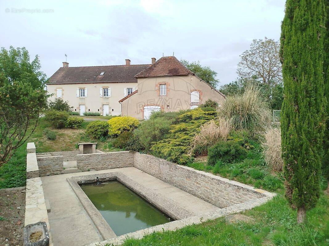 Maison à DECIZE