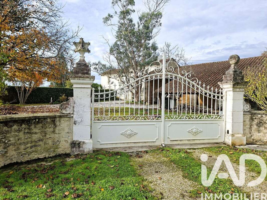 Photo 9 - Maison à BUNZAC