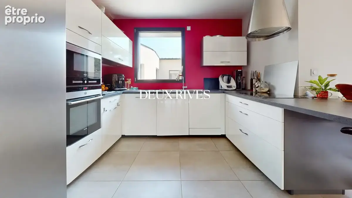 Maison 300 m² à Thouare-Sur-Loire  - photo 8
