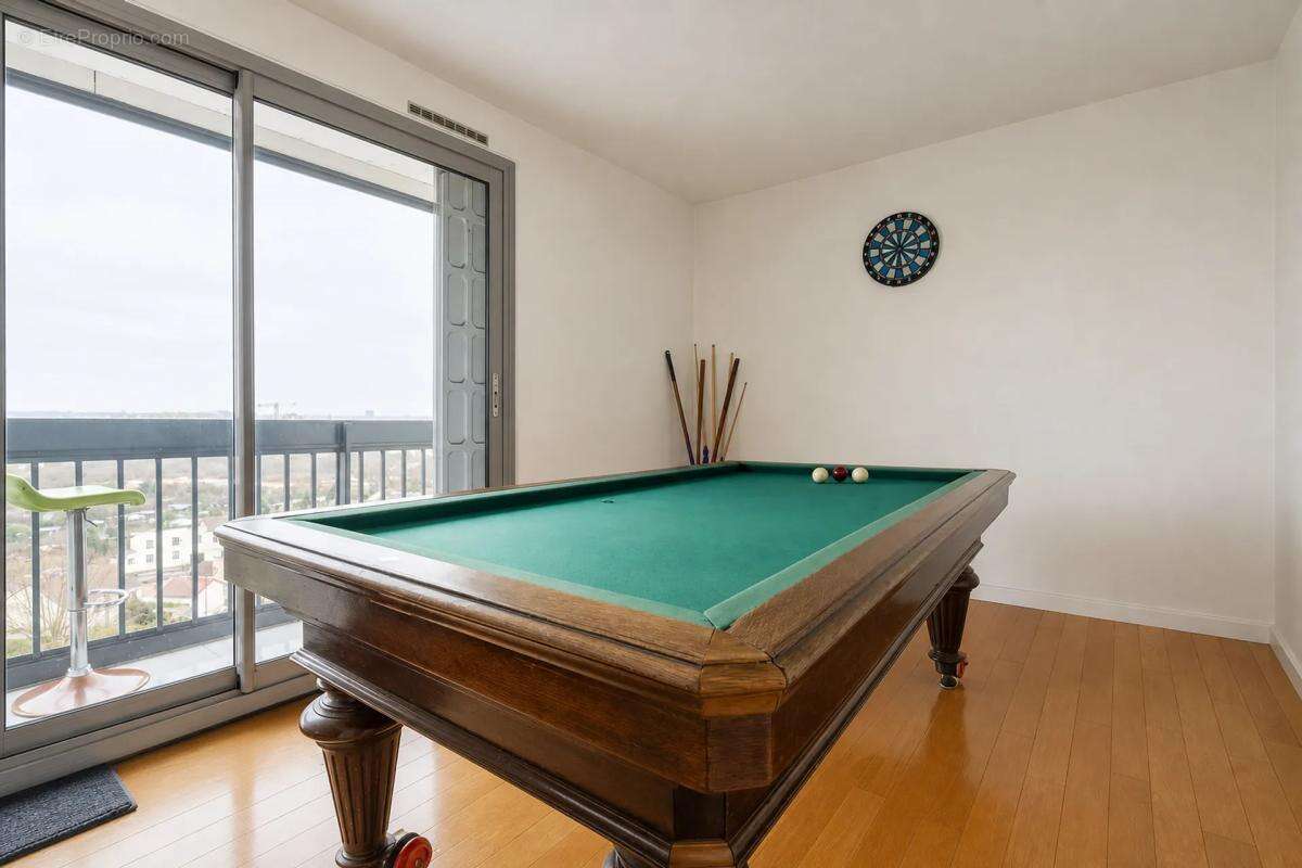 Appartement à PIERREFITTE-SUR-SEINE
