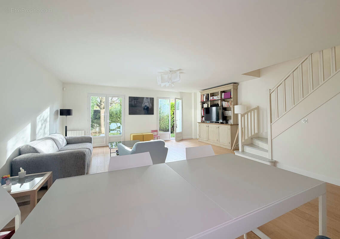 Maison à RUEIL-MALMAISON