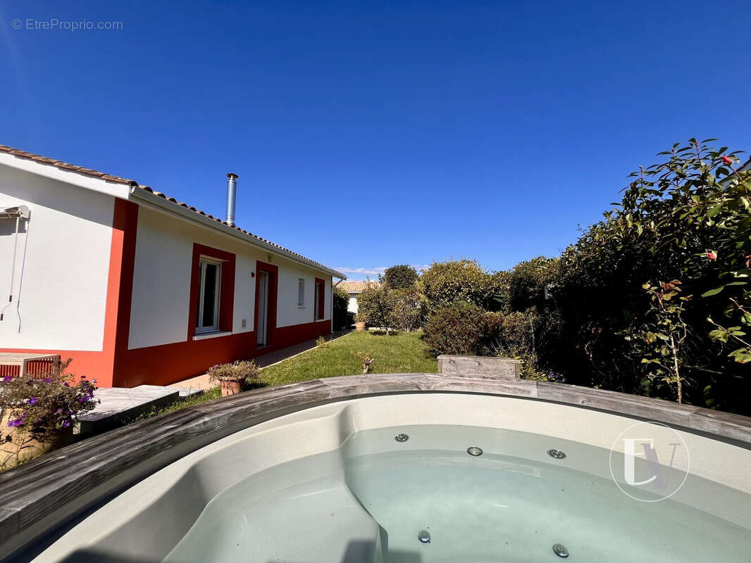 Maison à GUJAN-MESTRAS