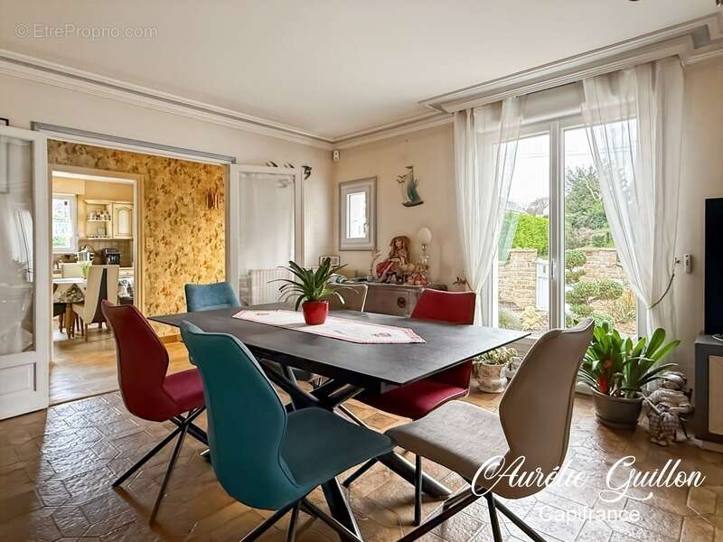 Maison à LE ROC-SAINT-ANDRE