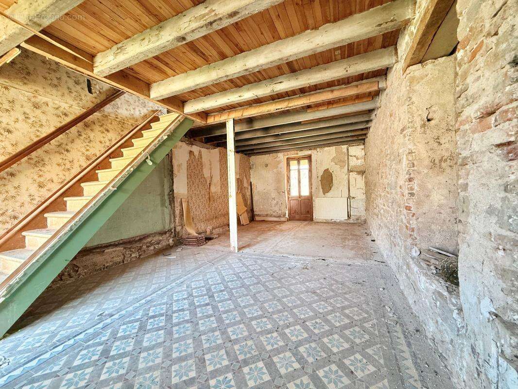 Grande maison 176 m² avec extension – Fort potentiel – Lamarche-sur-Saône - photo 3