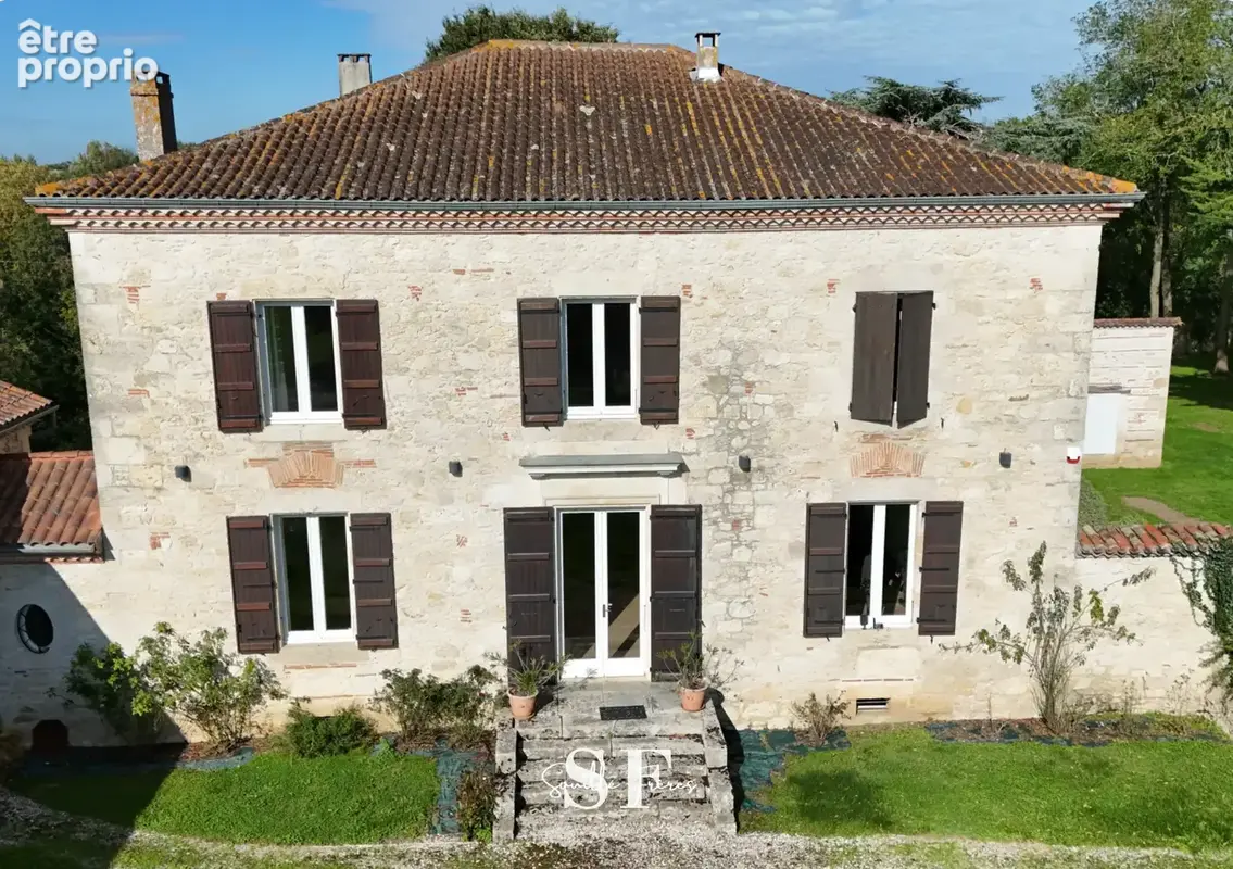 Nord agen - ensemble immobilier avec 100 ha de terres - photo 5