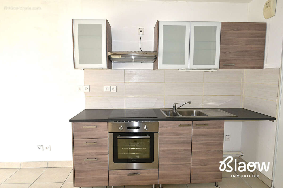 Appartement à MEYZIEU