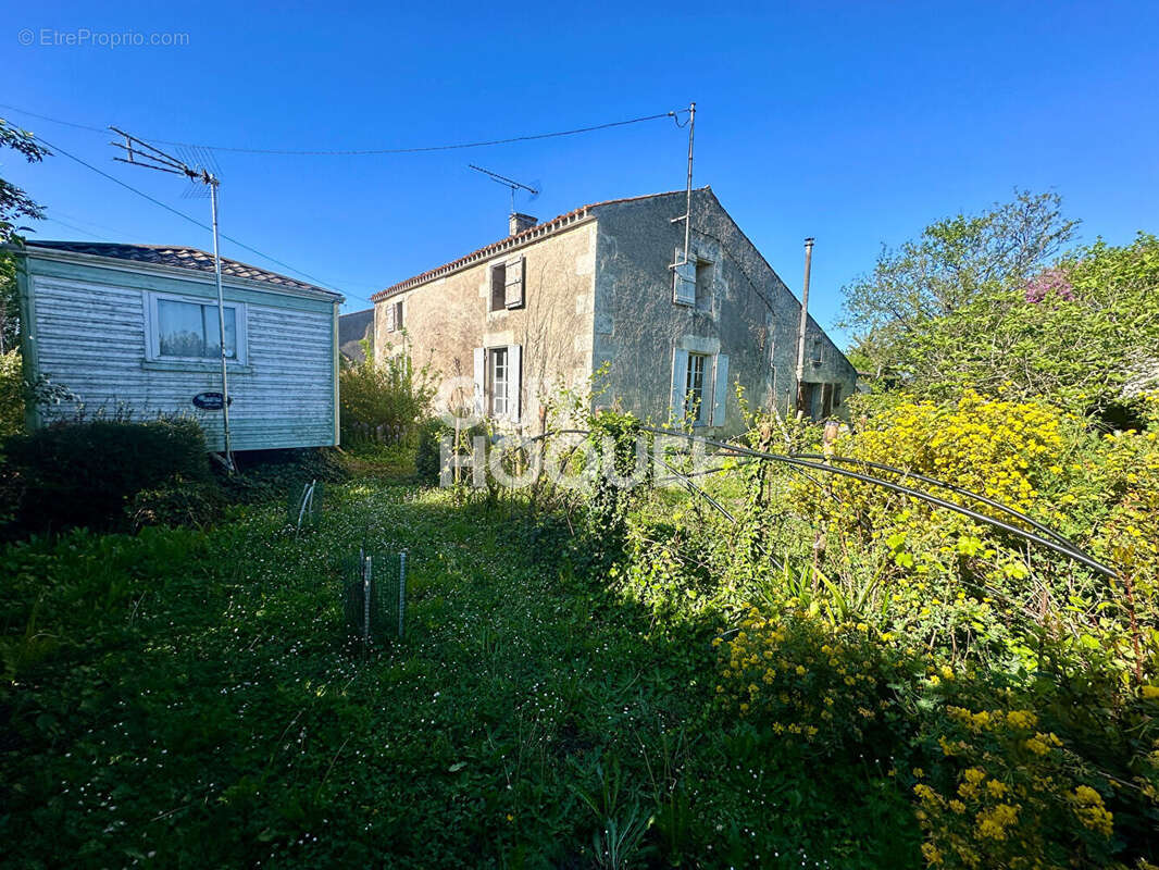 Maison à NIEUL-SUR-L'AUTISE