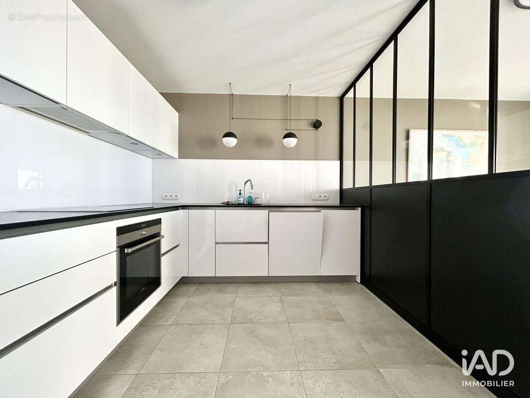 Photo 7 - Appartement à LA ROCHELLE