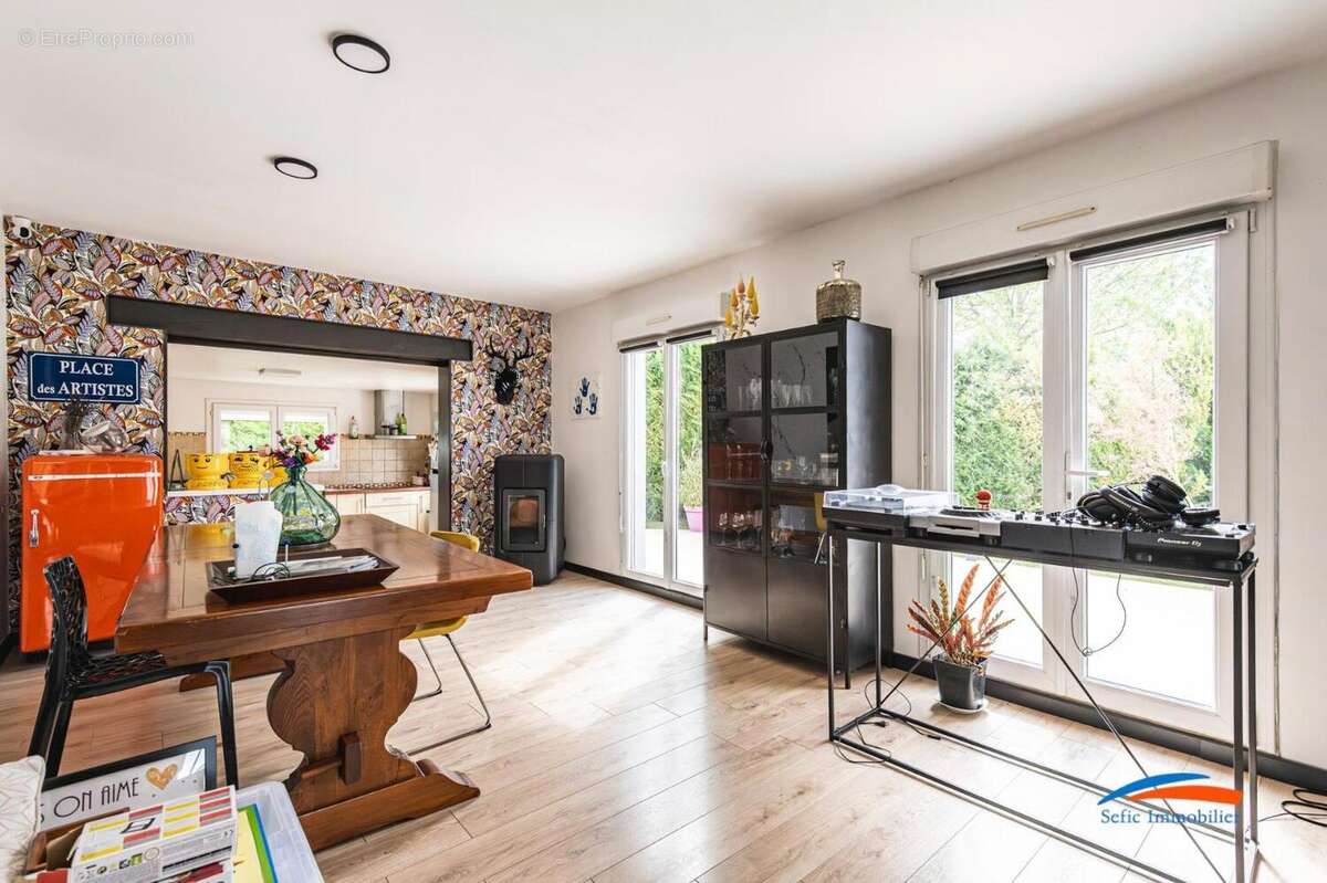   - Maison à BETHENY