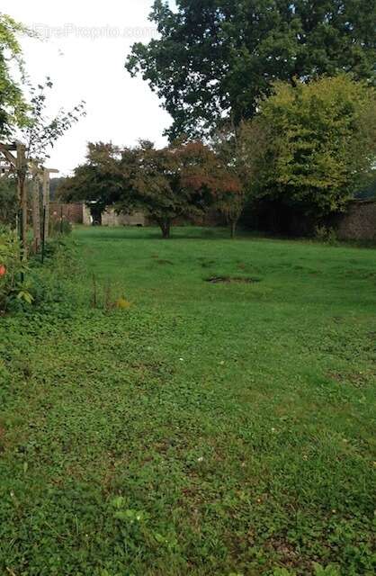 Terrain à SENLIS