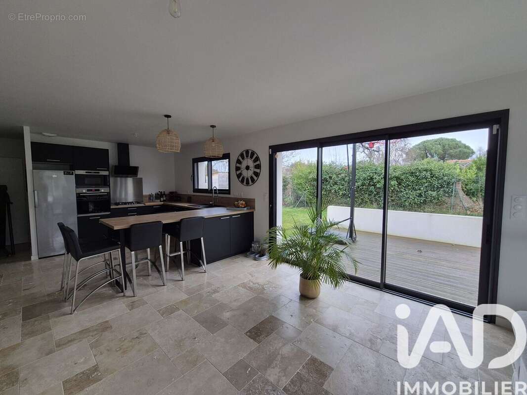 Photo 4 - Maison à TREVENEUC