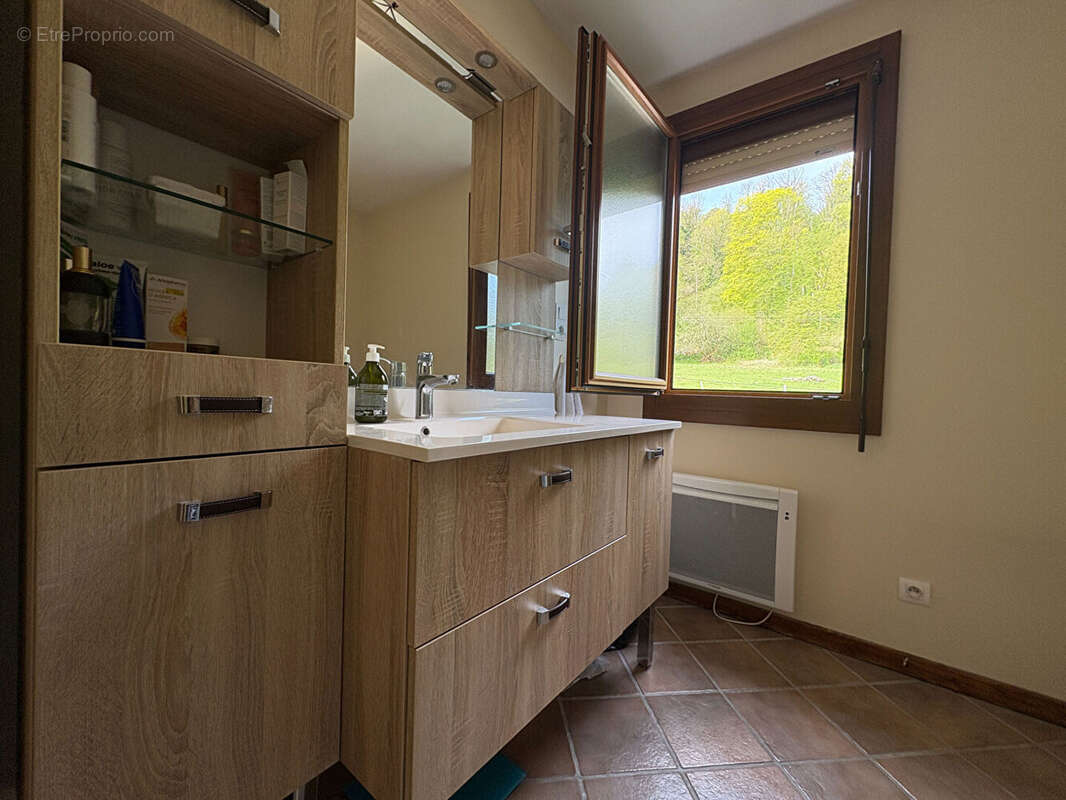 Maison à NEUCHATEL-URTIERE