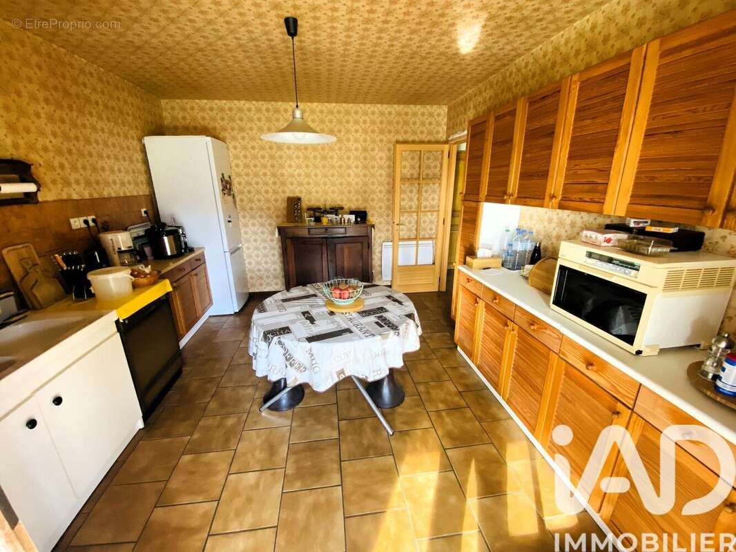 Maison 146 m² à Castelfranc  - photo 5