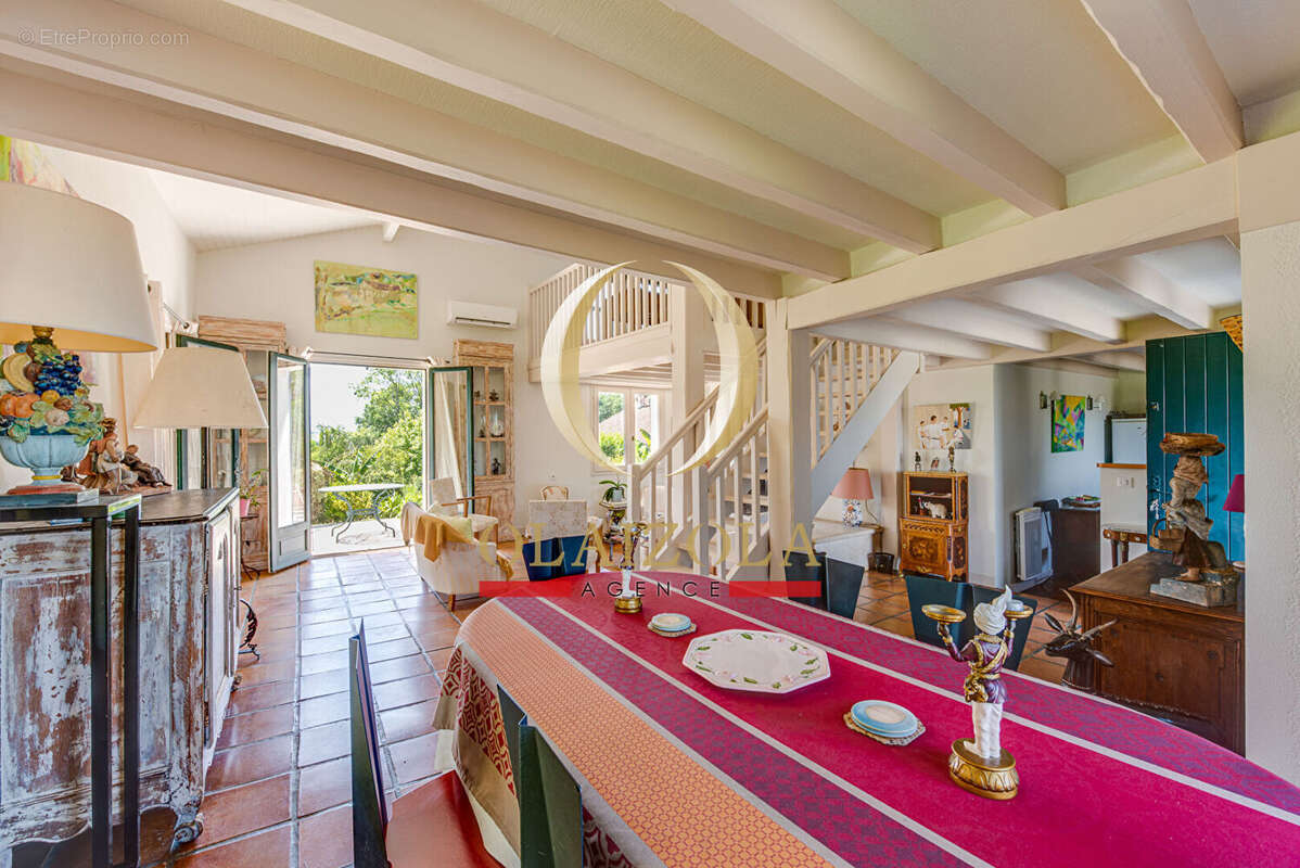 Maison à USTARITZ