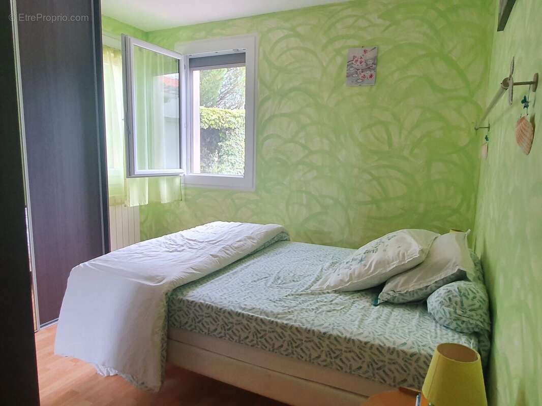 Maison 117 m² à Cozes  - photo 9