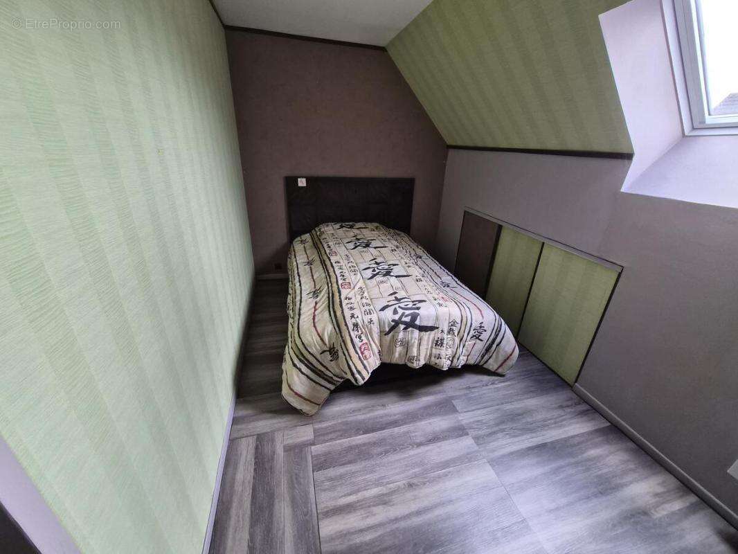 Maison à CREPY-EN-VALOIS