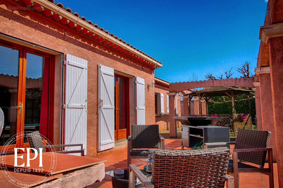 Maison à PREIXAN