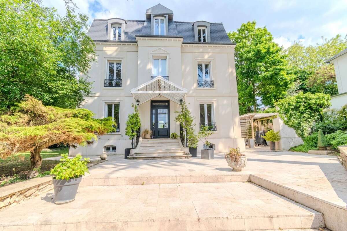 Maison à MONTMORENCY